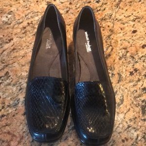 What’s What by Aerosoles Black Shoes